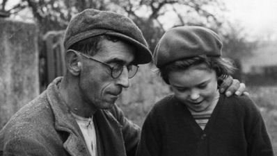 30/04 Only on Facebook