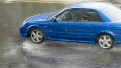 Driving in the wet: hydroplaning