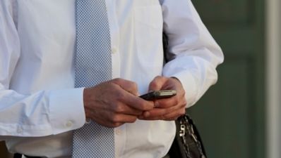 19/05 Only on Facebook