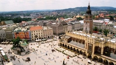 10 Reasons to Visit KrakÃ³w