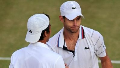 Roddick crashes out of final 16