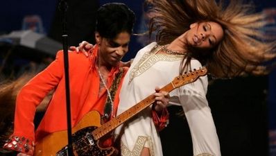 Prince reckons internet is “completely over”