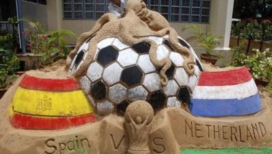 10/07 The Sports Pages