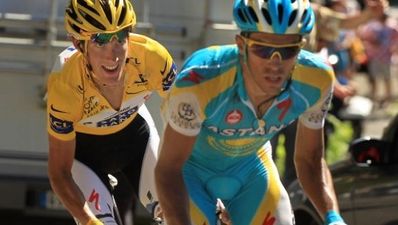 Contador takes over in yellow after Schleck suffers technical hiccup