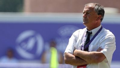 King unveiled as new Ireland boss