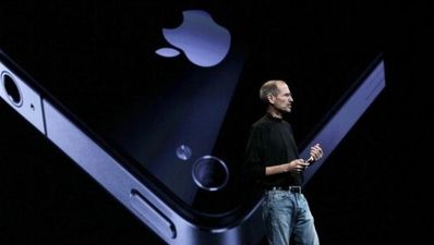 02 reveal iPhone 4 price plans