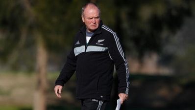 Snapper banned for stealing Kiwi tactics