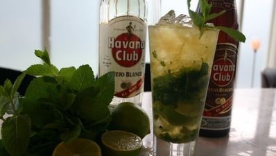 Mixing the perfect Mojito