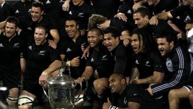 New Zealand edge closer to Tri-Nations title