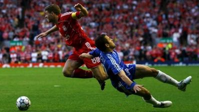 Gerrard: Cole better than Messi