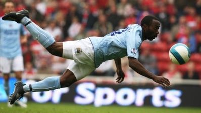 Transfer Window: Luiz, Bellamy, Jenas, Rodellega … and Vassell