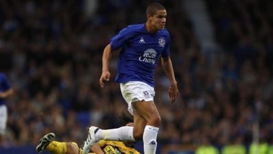Man United plan Â£10million bid plus Carrick for Everton’s Rodwell