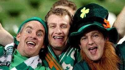Vine: Here’s Johnny Logan warming up to deliver the national anthem tonight