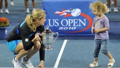 Clijsters hammers Zvonareva in US Open final