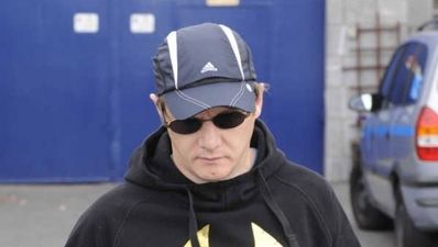 Larry Murphy flees to Spain