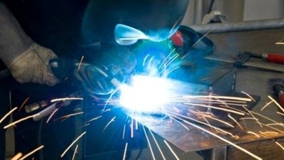 Irish apprenticeships drop 86%
