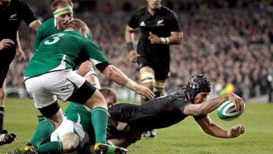 Ireland defeated 18-38 by New Zealand