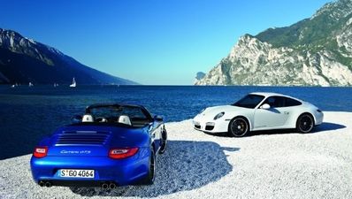 This Christmas JOE wants a Porsche 911 Carrera GTS