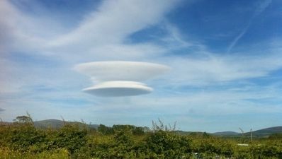Flying saucers over Kildare and Wicklow?
