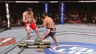 Ten second KO results in the greatest fight referee ever seen