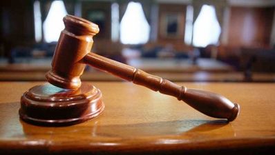 Irish court held down at the local pub