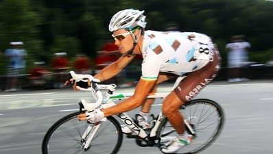 Nicolas Roche’s Twitter struggles continue