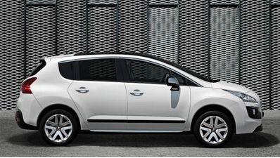 Meet the Peugeot 3008 HYbrid4, the world’s first diesel electric car