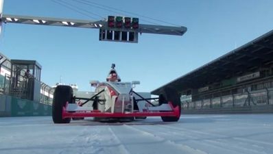 Video: When it snows on the Nurburgring… no-one bats an eyelid