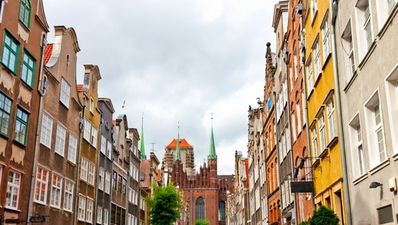 Polish clear out college students for Euro 2012 to house Irish fans with €30 rooms