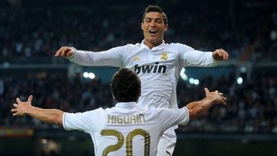 Video: Lionel Messi’s not the only one breaking records in Spain