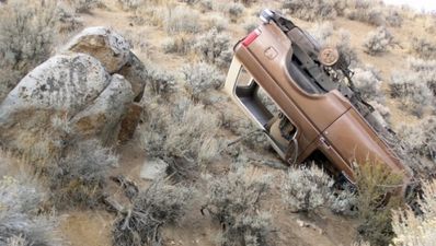 Video: Apparently, large SUVs and open manhole covers don’t mix