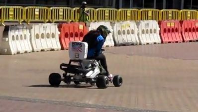 Video: Woman sets new world record while sitting on the toilet