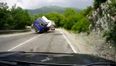 Video: Another Russian dash-cam captures an extremely lucky escape