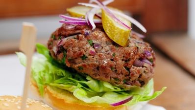 Healthy Recipe: Homemade Beef Burger