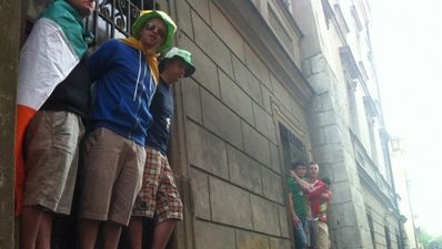 Pic of the Day: Ireland fans await the England squad’s arrival in Krakow