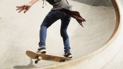 Are skinny jeans really a danger to your testicles?