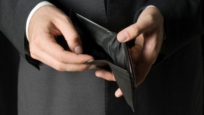 Average Irish person carries just E23 in their wallet