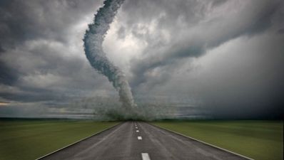 Batten down the hatches as ‘Hurricane Charlie-like weather’ is on the way