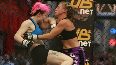 Ladies Night Ais ‘The Bash’ Daly at Invicta FC 3