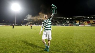 Video: Shamrock Rovers fans superb goodbye to Gary Twigg