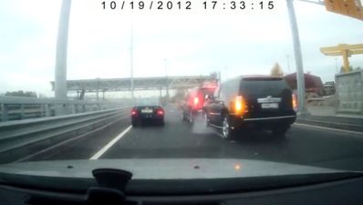 Video: Two Escalades and a Maybach make for one expensive fender bender