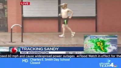 Video: While everyone else evacuates Rhode Island, this guy is just horsing around