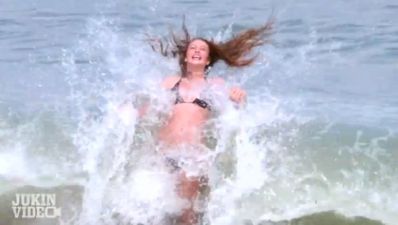 Video: Sexy photo shoot ends in massive FAIL