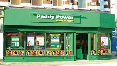 Irish bookies are predicting a white Christmas