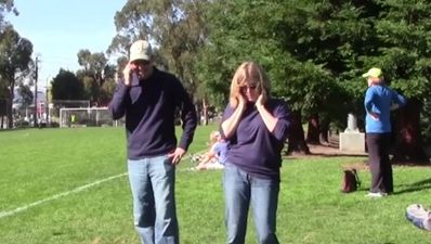 Video: ‘Phone crashing’ is our new favourite prank