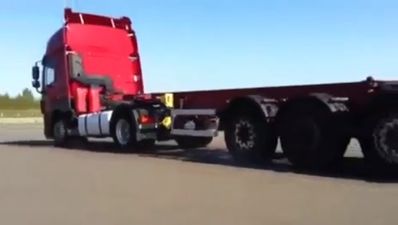 Video: This 40-foot truck has better braking than your car