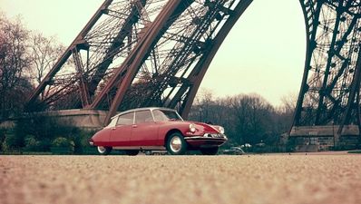 Paris might ban old classic cars from the city’s streets