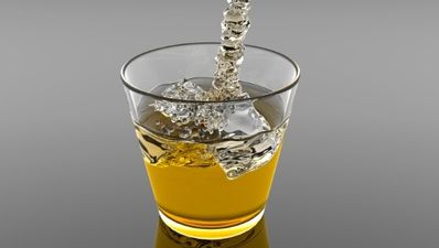 Man loses sight because of vodka, regains it thanks to whiskey