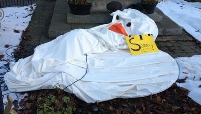 Tweet of the Day: Snowy the giant inflatable snowman found safe and sound