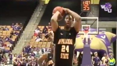 Video: Seriously, your granny could throw better than this lad…